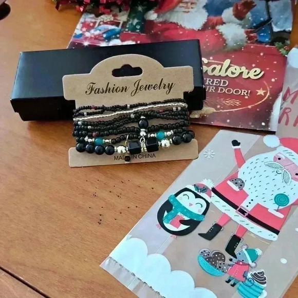 𝅺BRACELET SEVERAL BEADS ONE SIZE MIXED COLORS FASHION JEWELRY - Picture 1 of 4